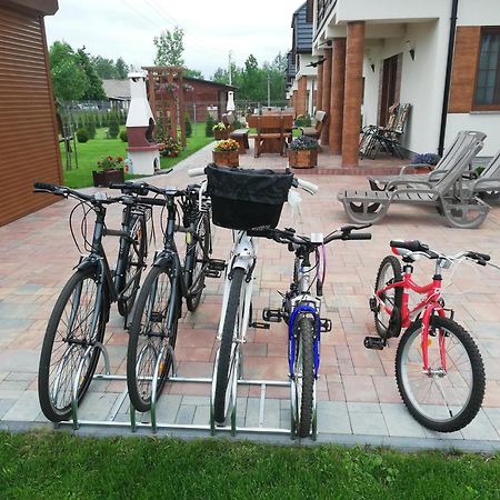 Apartamenty Pod Magnolia Bialowieza Bagian luar foto